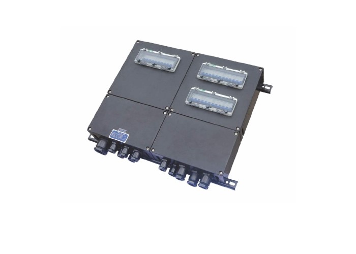 FXM(D)-係（xì）列防水防塵防腐照明(動力)配（pèi）電箱